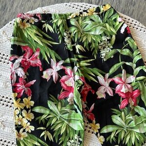 Tommy Bahama Pink and Green Cropped Pants